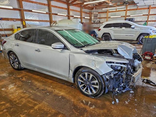 Фото 4 - NISSAN ALTIMA