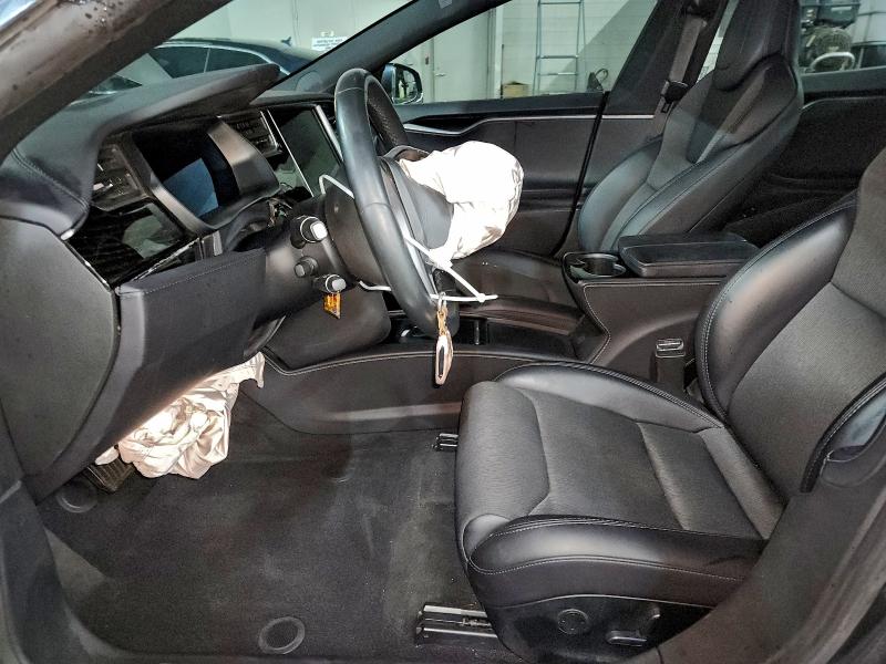 Фото 7 - TESLA MODEL S