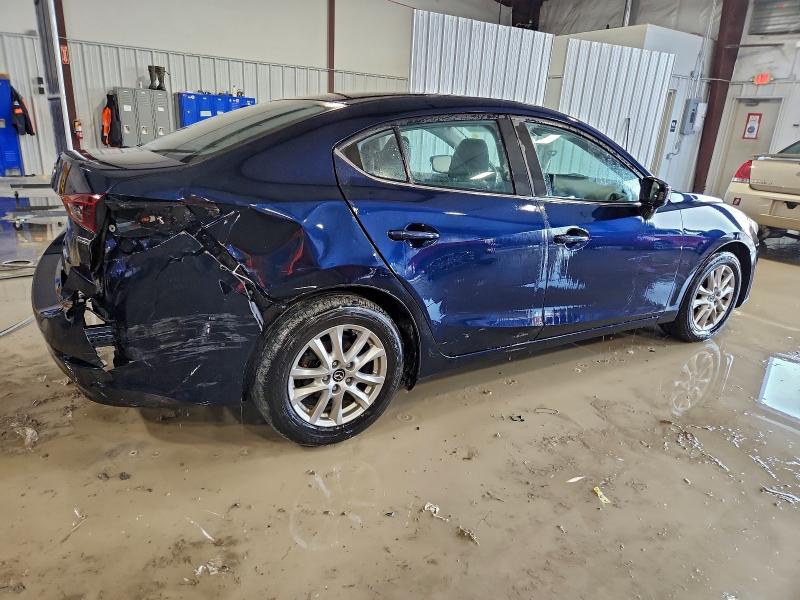 Фото 3 - MAZDA 3