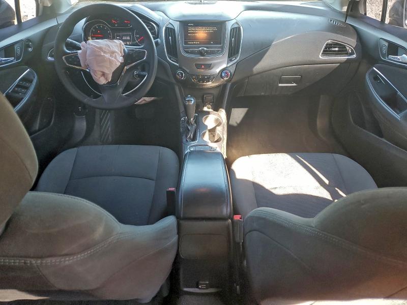 Фото 8 - CHEVROLET CRUZE