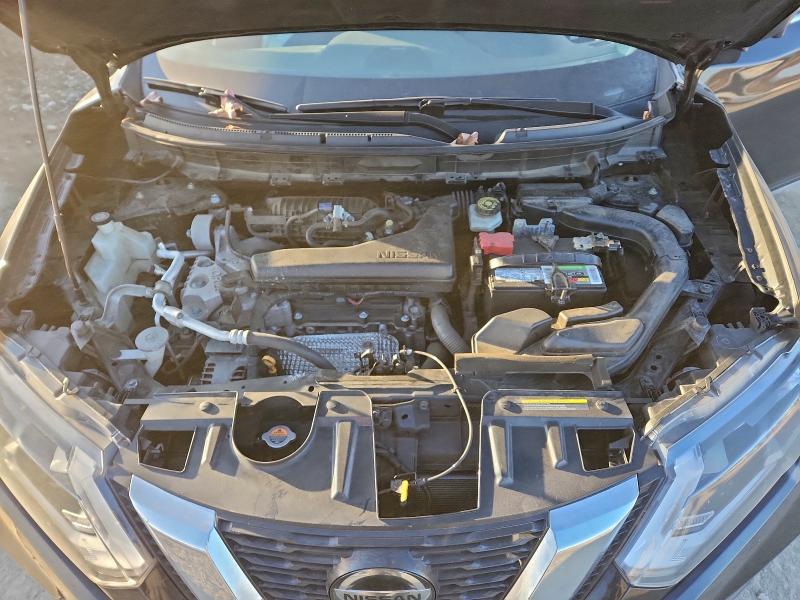 Фото 12 - NISSAN ROGUE