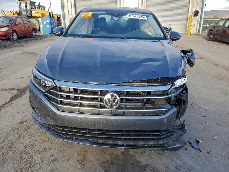 Фото 5 - VOLKSWAGEN JETTA