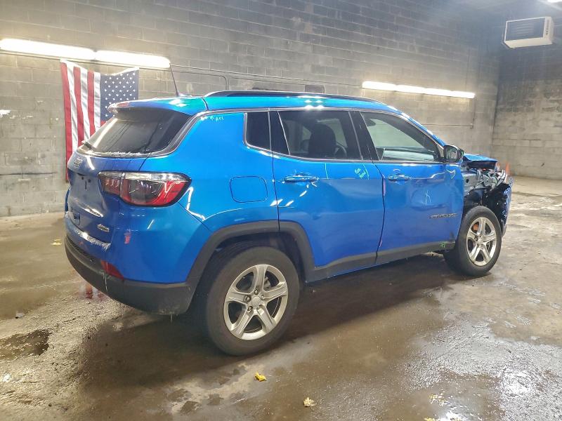 Фото 3 - JEEP COMPASS