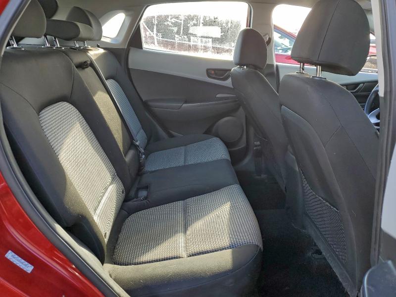 Фото 11 - HYUNDAI KONA