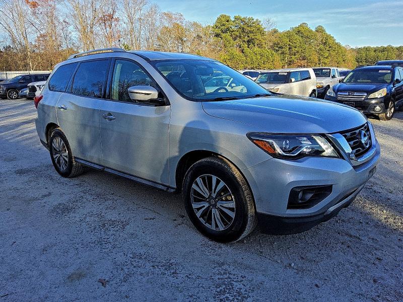 Фото 4 - NISSAN PATHFINDER