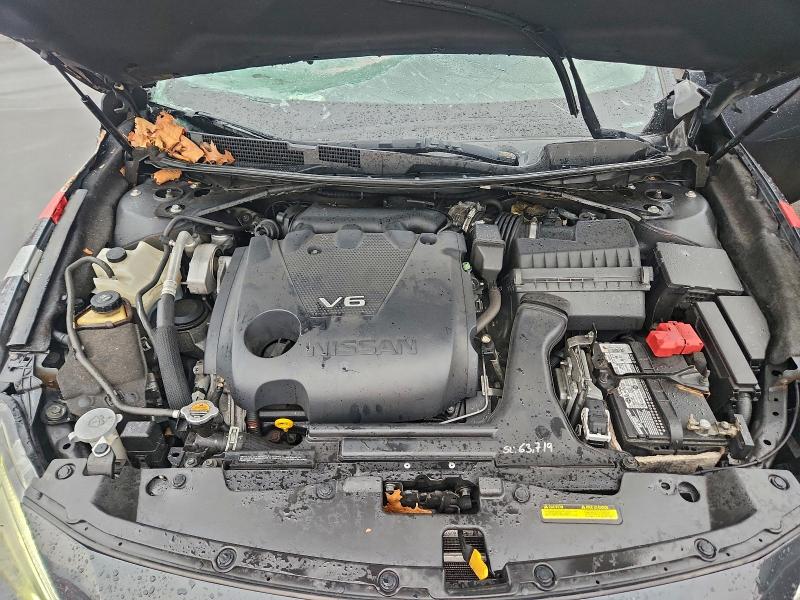 Фото 11 - NISSAN MAXIMA