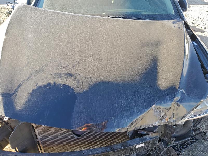 Фото 12 - HYUNDAI ELANTRA