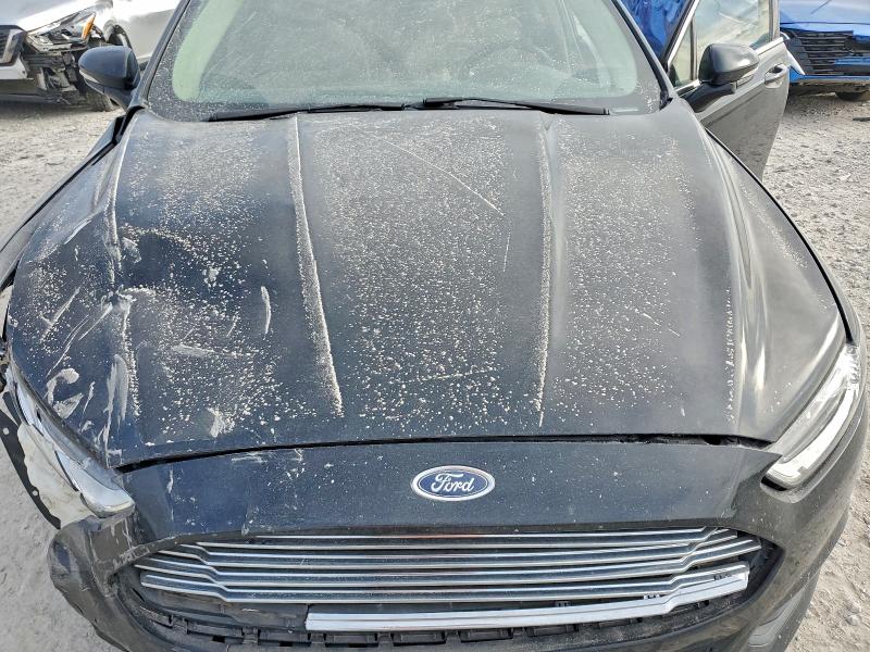 Фото 11 - FORD FUSION