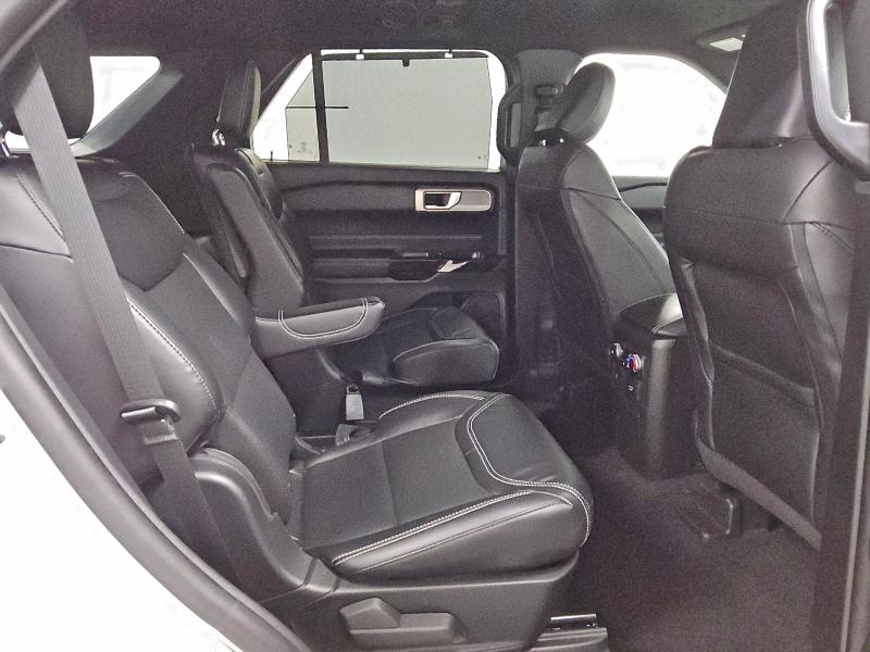 Фото 11 - FORD EXPLORER