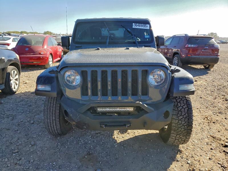 Фото 5 - JEEP WRANGLER