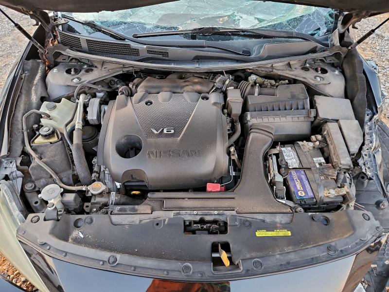 Фото 11 - NISSAN MAXIMA