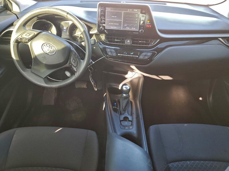 Фото 8 - TOYOTA C-HR