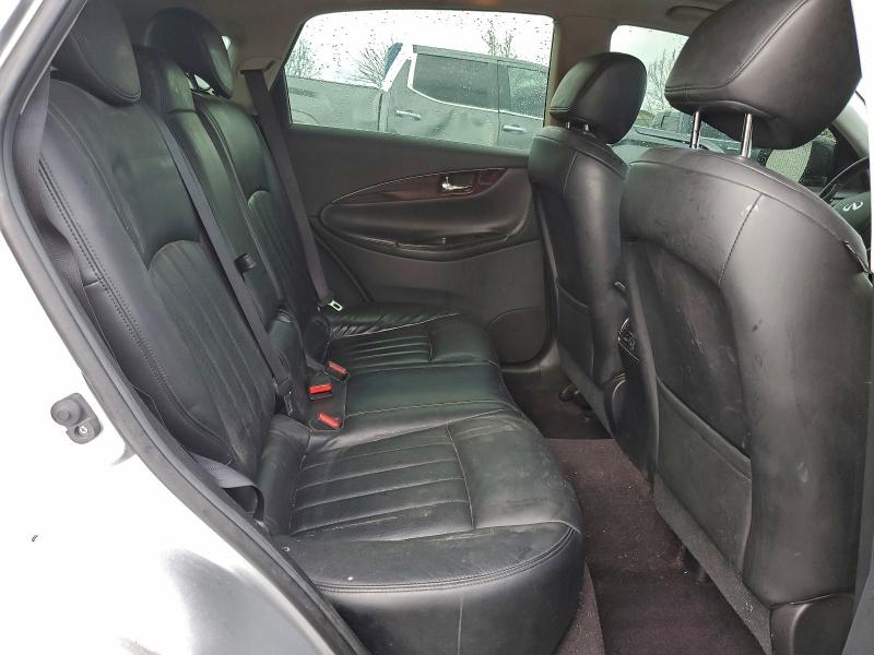 Фото 11 - INFINITI QX50