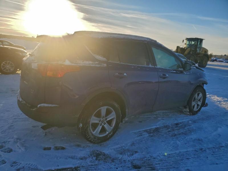 Фото 3 - TOYOTA RAV4