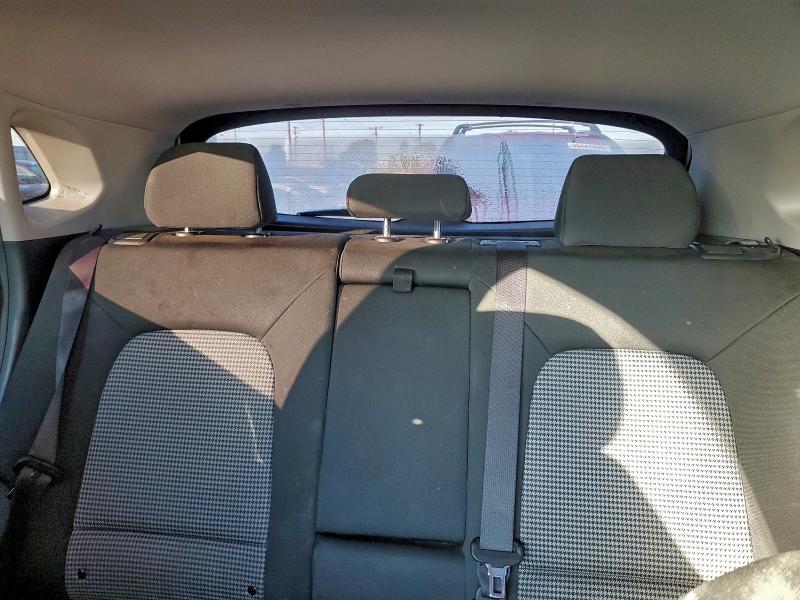 Фото 10 - HYUNDAI KONA