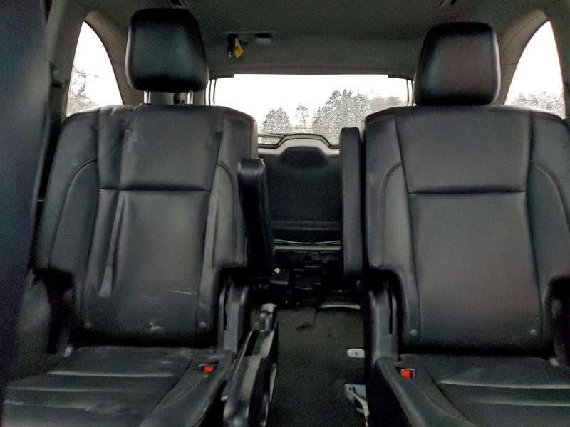 Фото 10 - TOYOTA HIGHLANDER