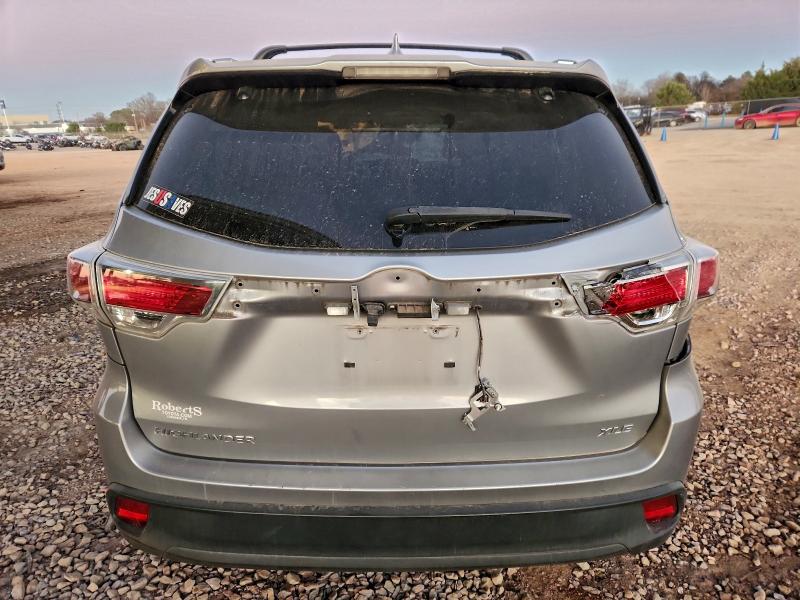 Фото 6 - TOYOTA HIGHLANDER