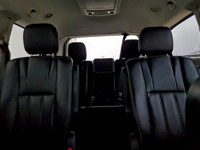 Фото 10 - CHRYSLER MINIVAN