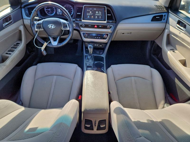 Фото 8 - HYUNDAI SONATA