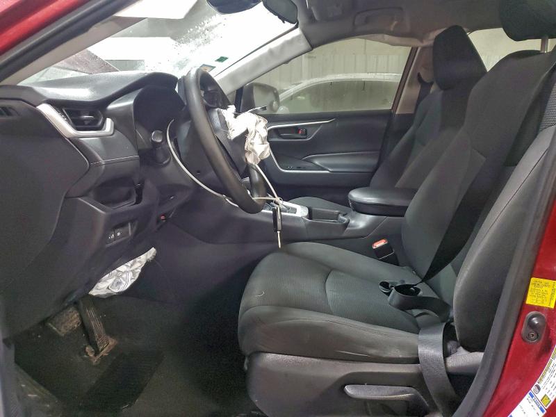 Фото 7 - TOYOTA RAV4