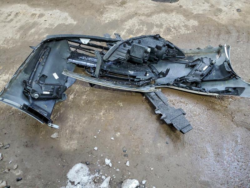 Фото 12 - HYUNDAI ELANTRA