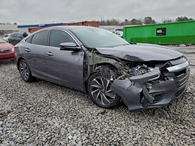 Фото 4 - HONDA INSIGHT