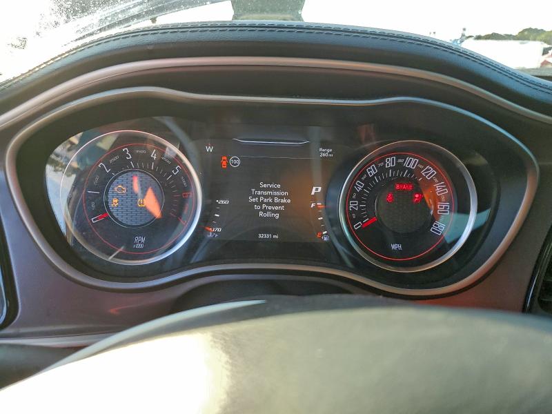 Фото 9 - DODGE CHALLENGER