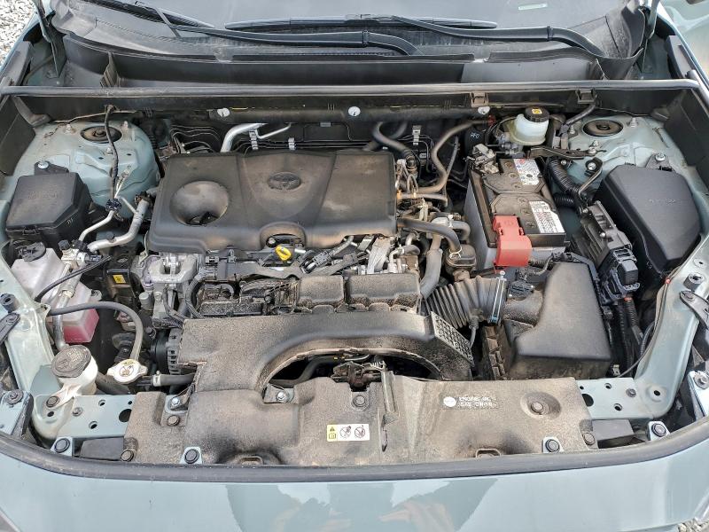 Фото 12 - TOYOTA RAV4