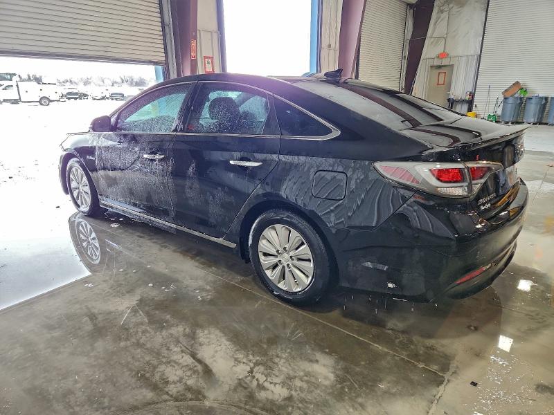 Фото 2 - HYUNDAI SONATA