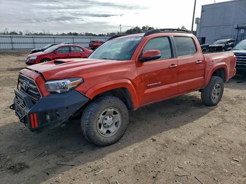 Фото 1 - TOYOTA TACOMA