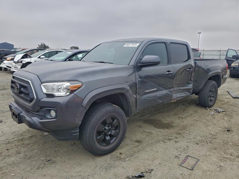 Фото 1 - TOYOTA TACOMA