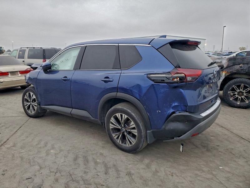 Фото 2 - NISSAN ROGUE