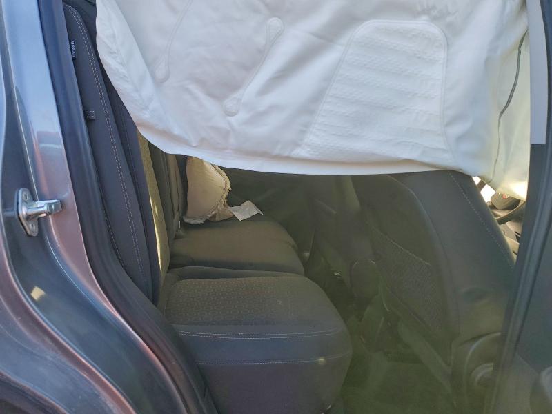 Фото 10 - CHEVROLET TRAX