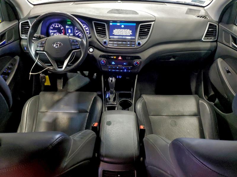 Фото 8 - HYUNDAI TUCSON