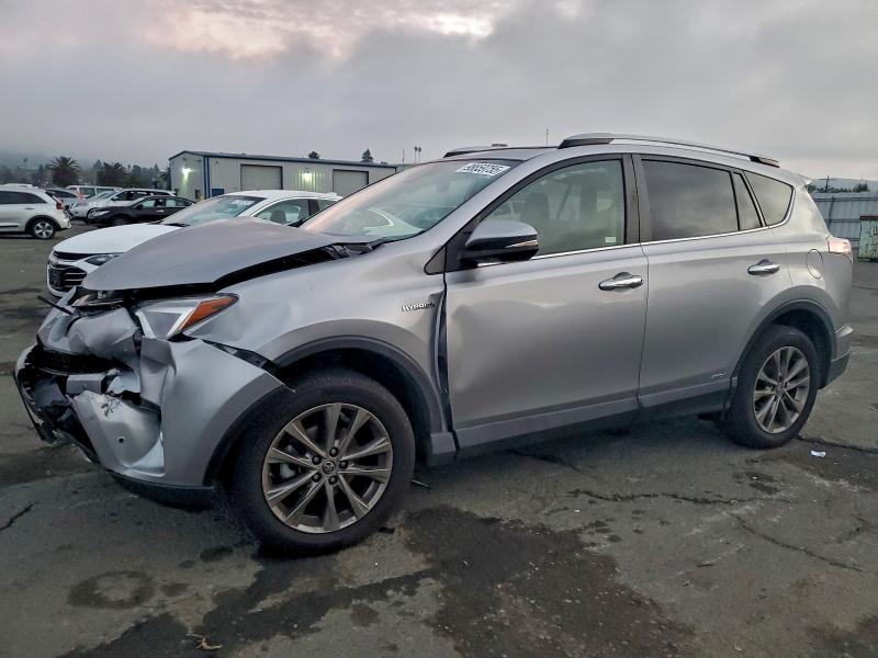 Фото 1 - TOYOTA RAV4