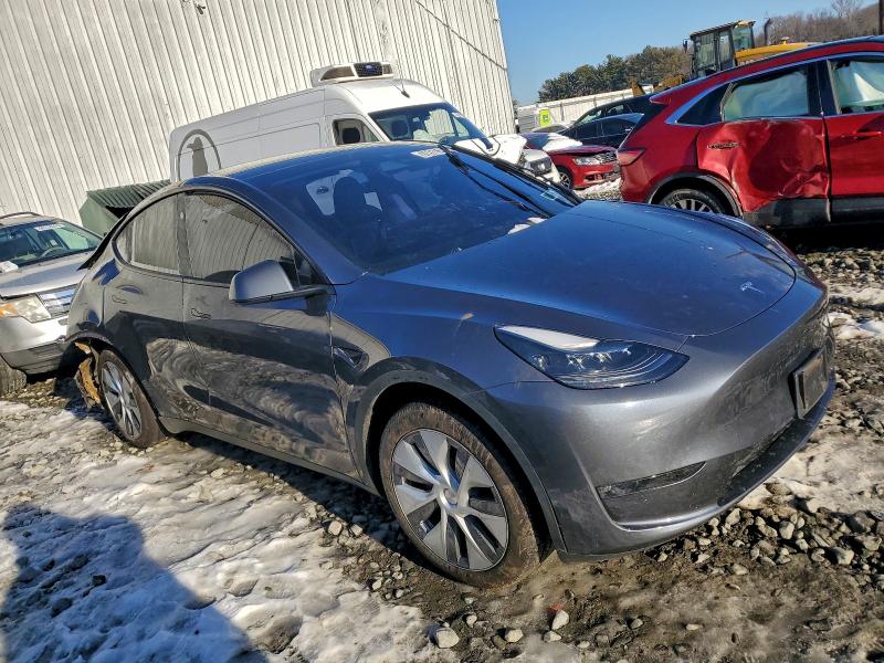 Фото 4 - TESLA MODEL Y