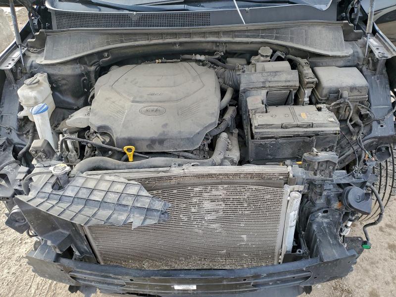 Фото 12 - KIA SORENTO