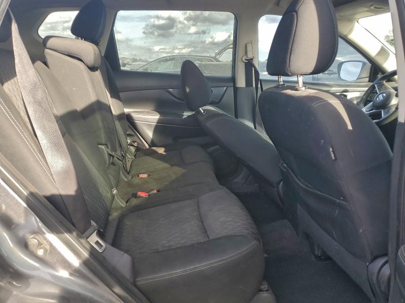 Фото 10 - NISSAN ROGUE