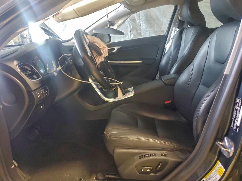 Фото 7 - VOLVO S60