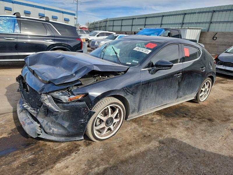 Фото 1 - MAZDA 3