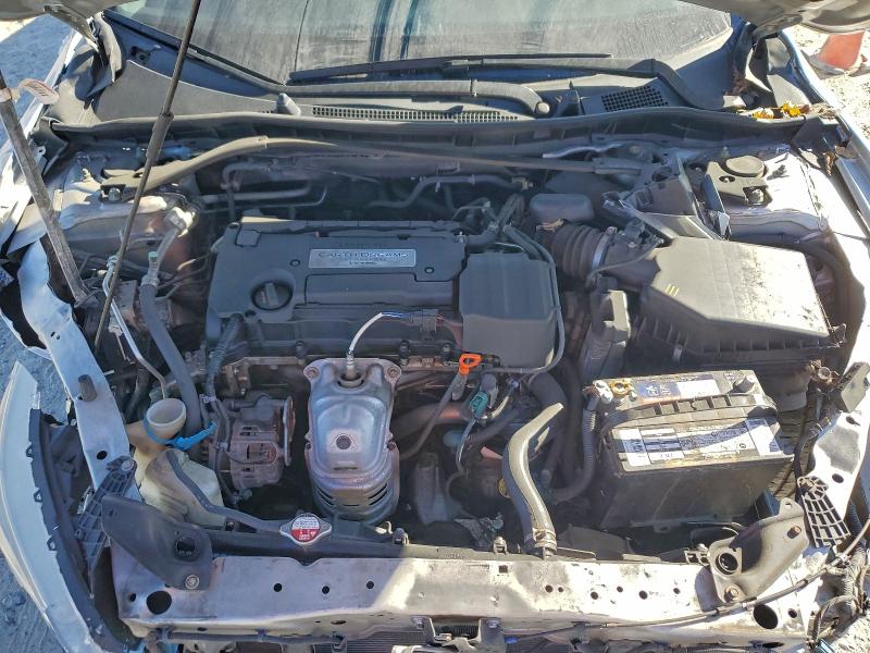 Фото 11 - HONDA ACCORD