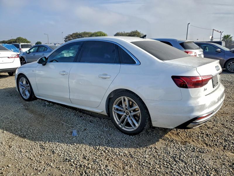 Фото 2 - AUDI A4