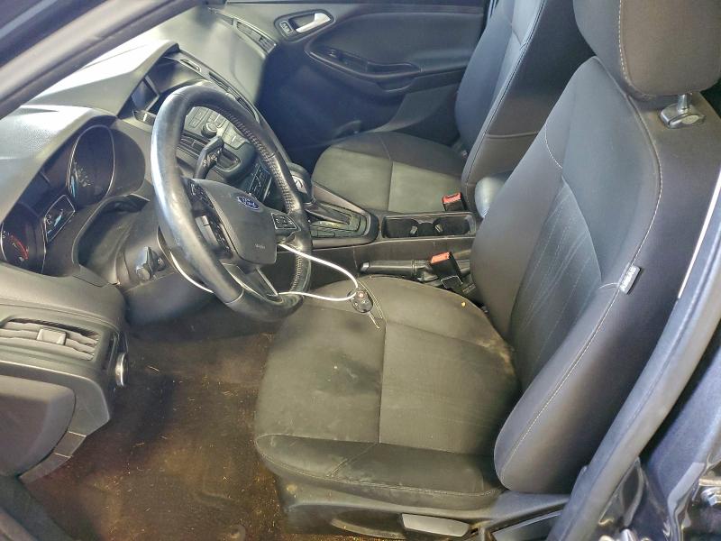 Фото 7 - FORD FOCUS