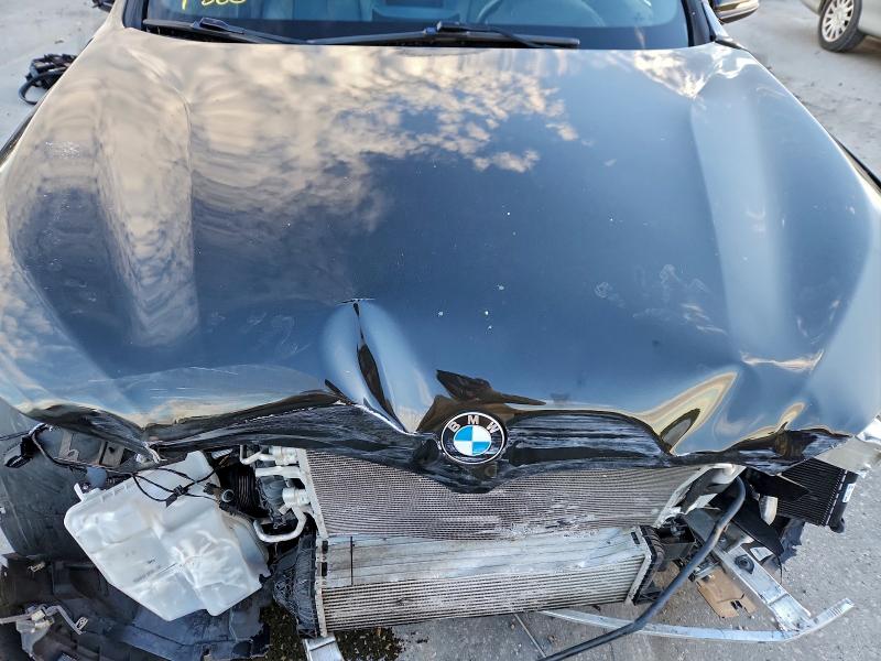 Фото 12 - BMW X1