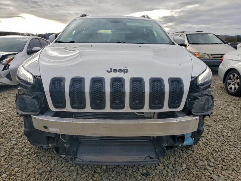 Фото 5 - JEEP GRAND CHER