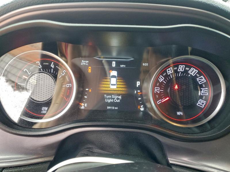 Фото 9 - DODGE CHALLENGER