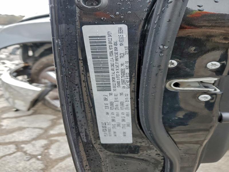 Фото 12 - RAM 1500