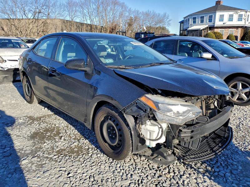 Фото 4 - TOYOTA COROLLA