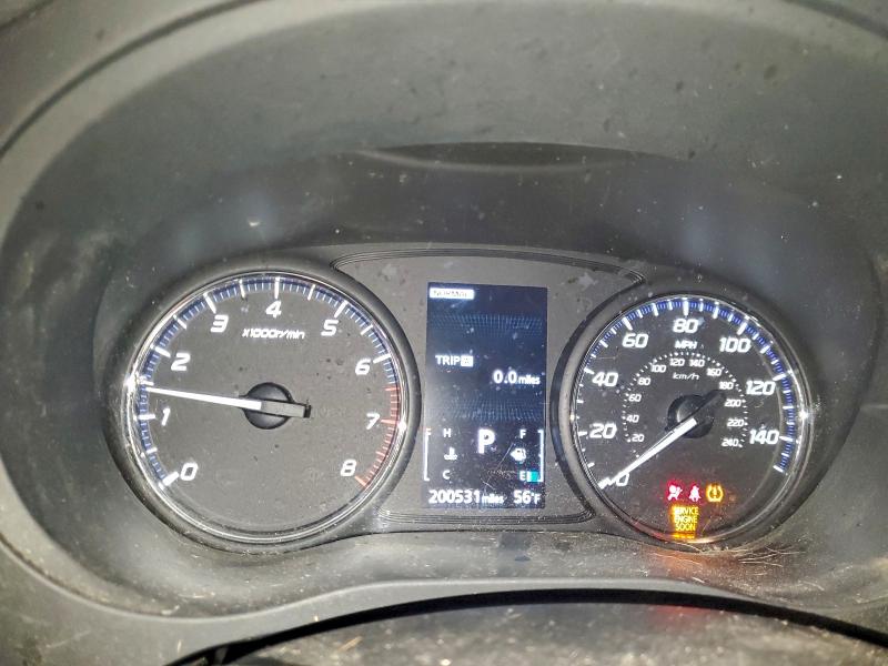 Фото 9 - MITSUBISHI OUTLANDER