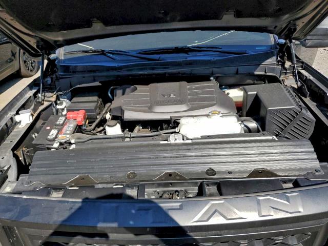 Фото 11 - NISSAN TITAN